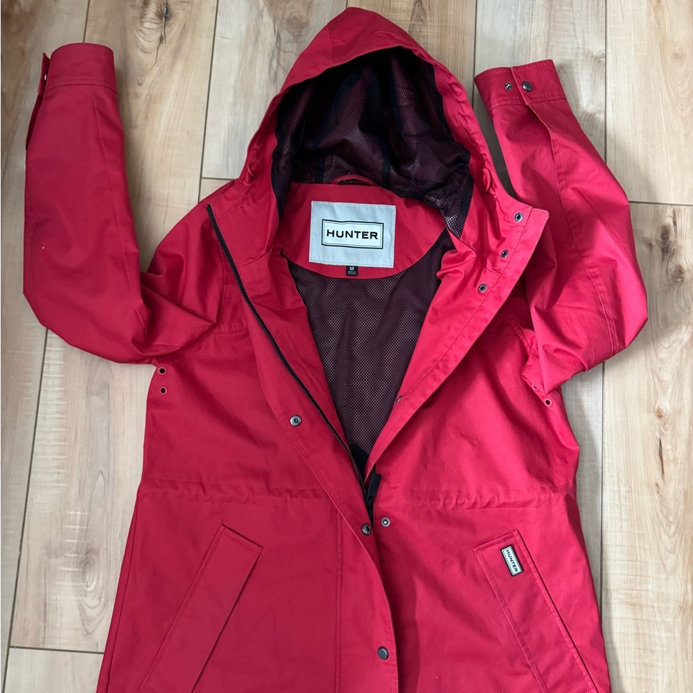 Hunter Women's Red Hooded Rain Jacket Size Medium
